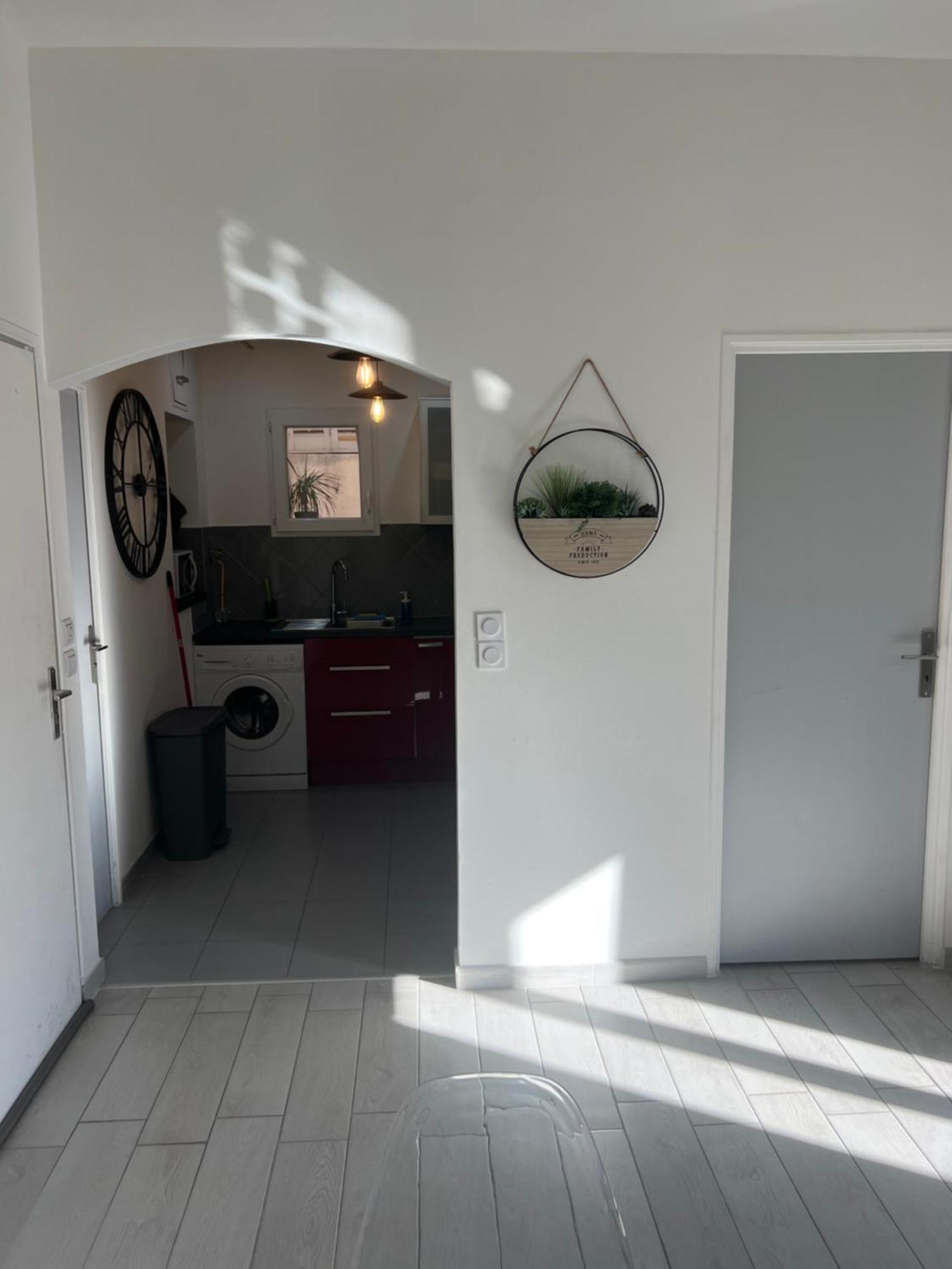 Appartement Grand T2 Climatise A 5 Min De La Gare St-Charles - Vieux Port à Marseille Extérieur photo